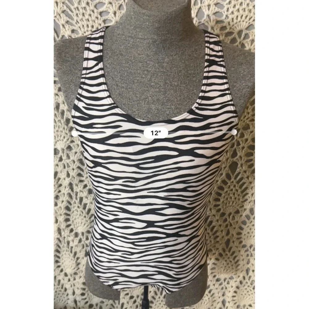 New! Phayon Sz XS One Piece Black White Zebra Swimsuit C05‎